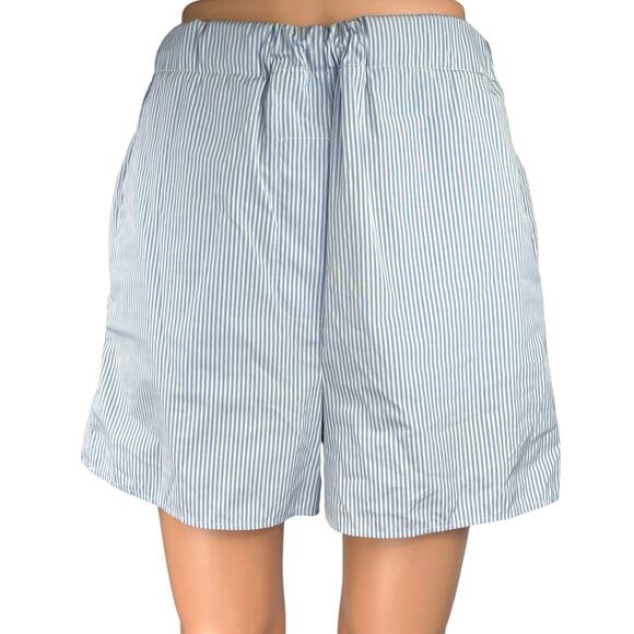 MNG Women's Blue White Pinstriped High Waisted Pull On Casual Shorts Size S - Picture 1 of 5